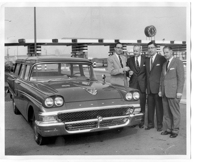 155CastnerGGBridge1960s