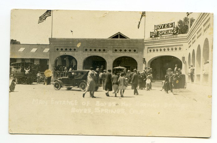 BathHouseentrance1926